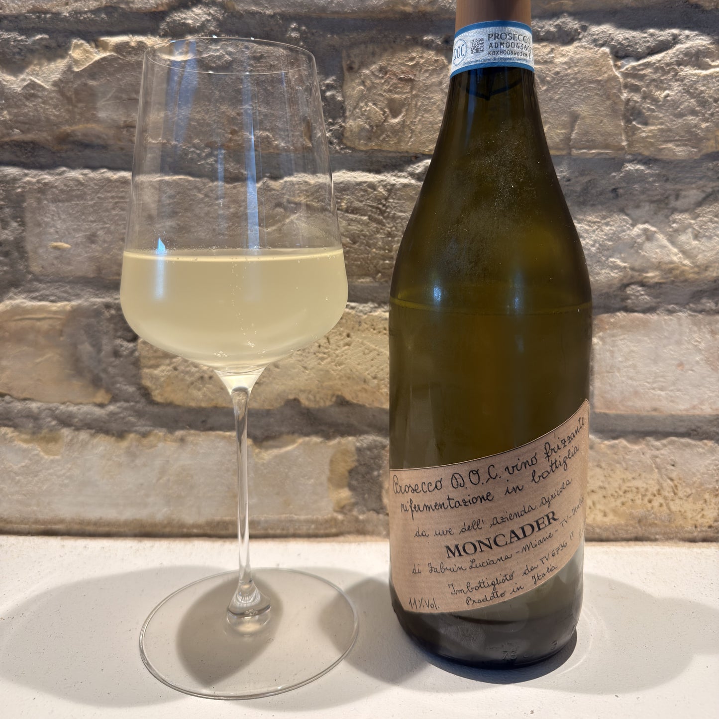 Moncader, Prosecco sur Lie