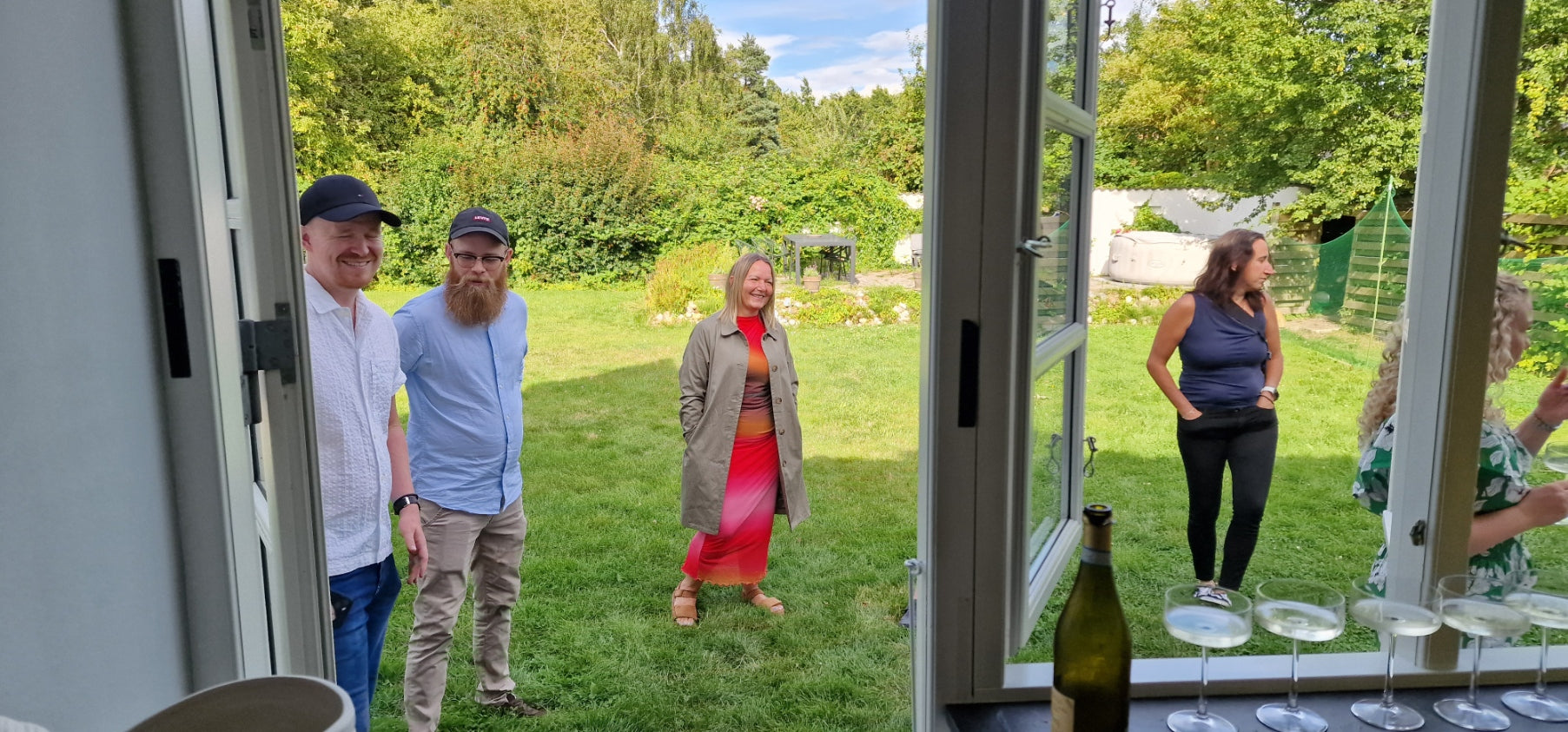 Wine Tasting Team | Vinsmagning Team | Team di Degustazione Vini